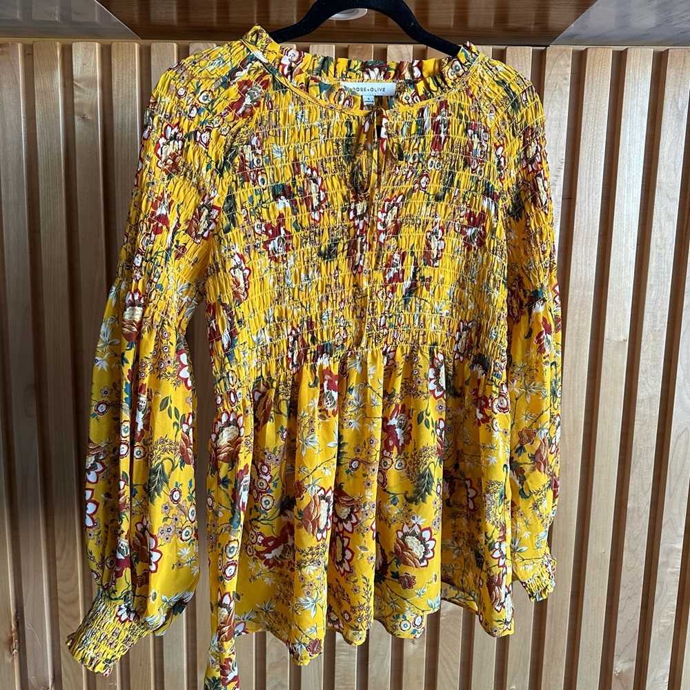 Rose & Olive yellow smocked tunic top. New size small.